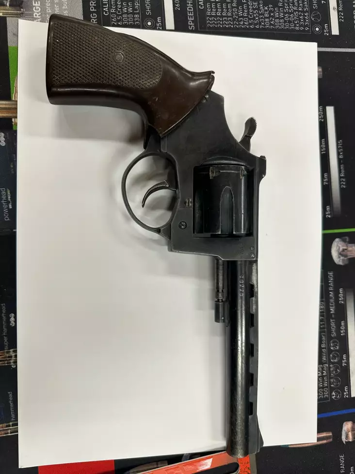 Pienoisrevolveri Eusta SR10 22LR - Muut käytetyt aseet - K000233 - 1