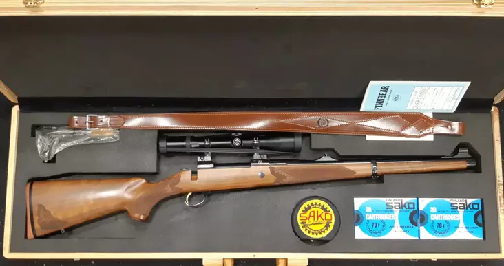 Sako .30-06 70v juhla + Zeiss 1,5-6x42 - Käytetyt kiväärit - K000306 - 1